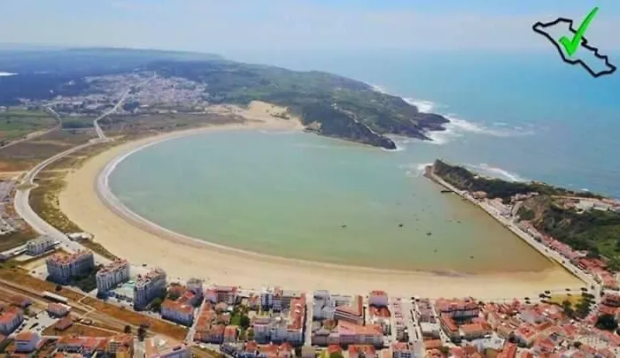 Casal Riquezo T2-1.o- Serra Da Pescaria - * Nazaré