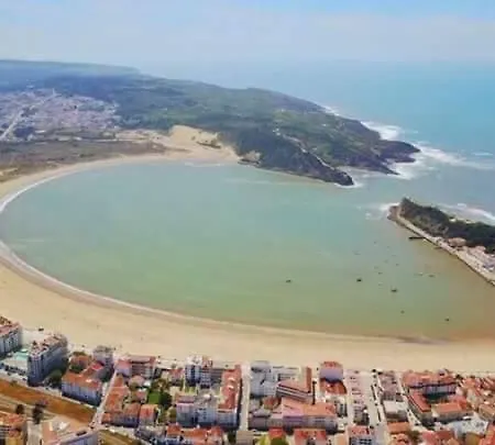 Casal Riquezo T2-1.o- Serra Da Pescaria - * Nazare